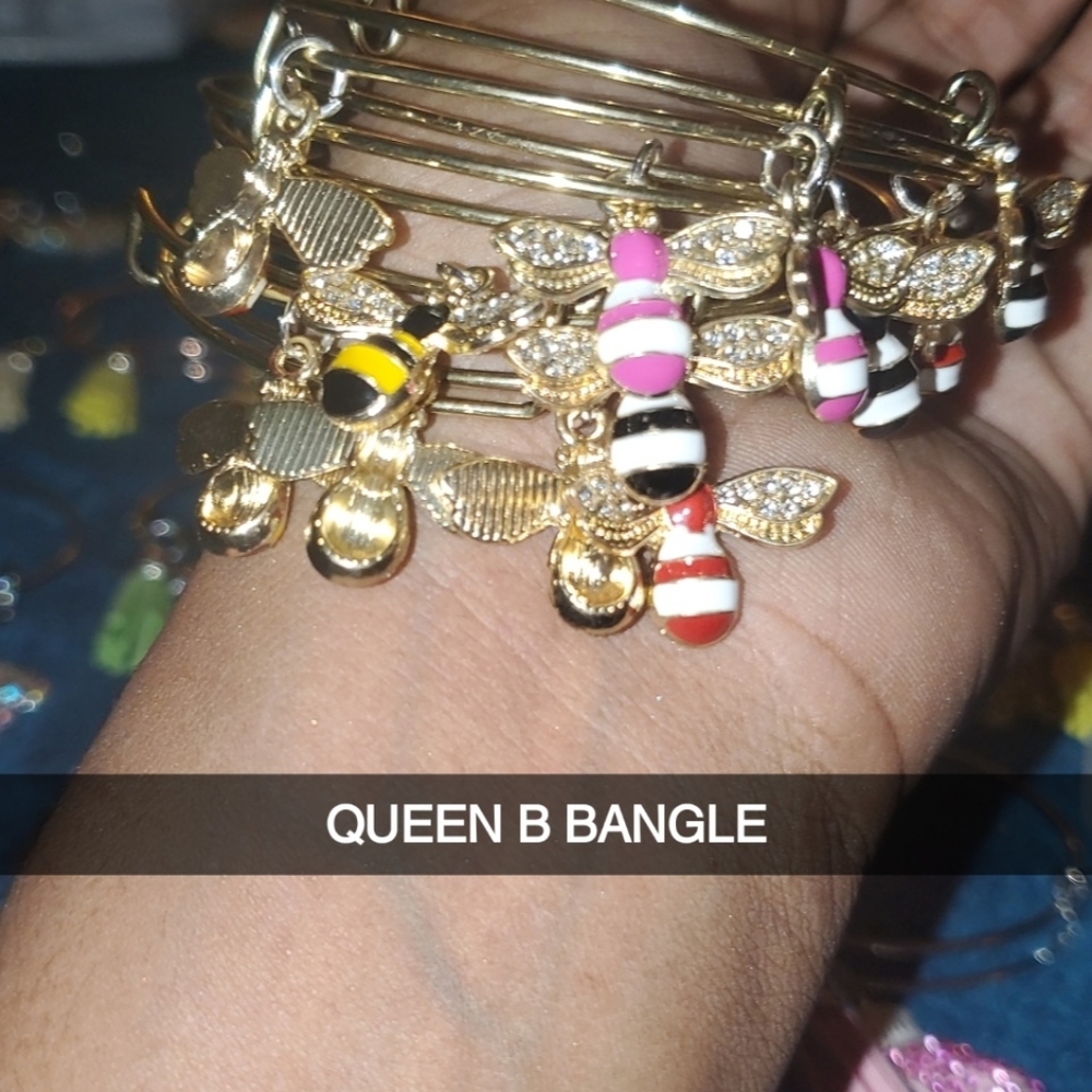 Customized bangles - Picture 8 of 8